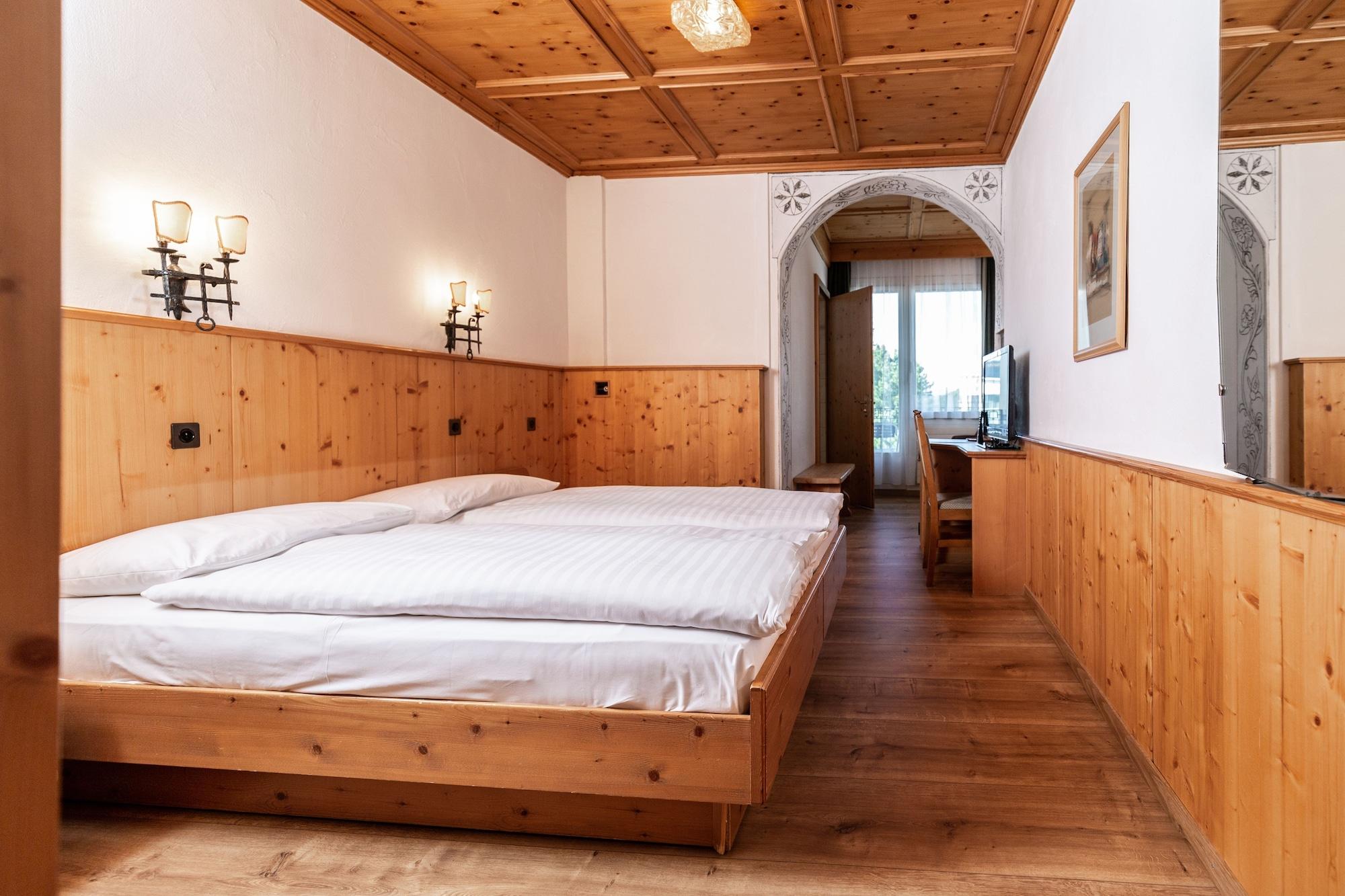 Hotel Baeren Санкт-Мориц Экстерьер фото