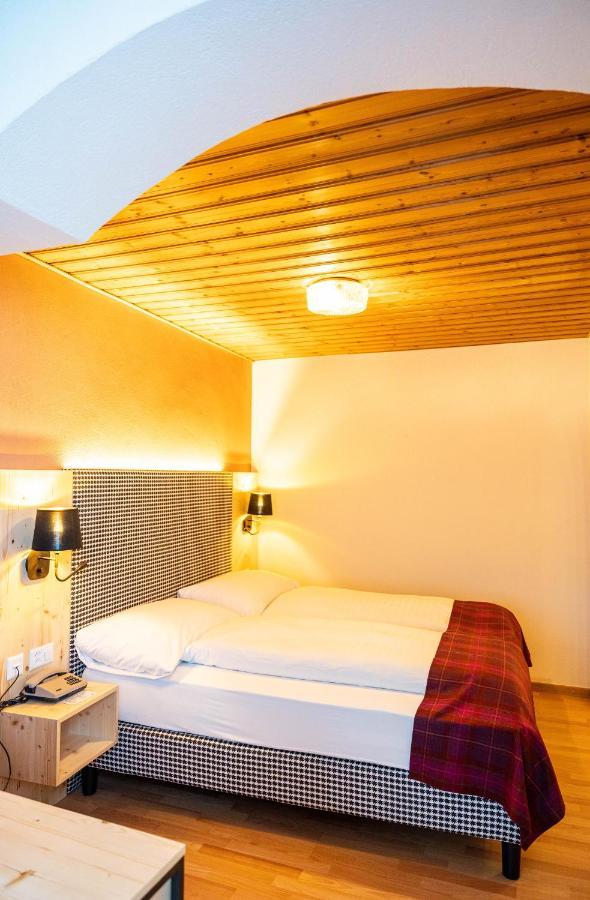 Hotel Baeren Санкт-Мориц Экстерьер фото